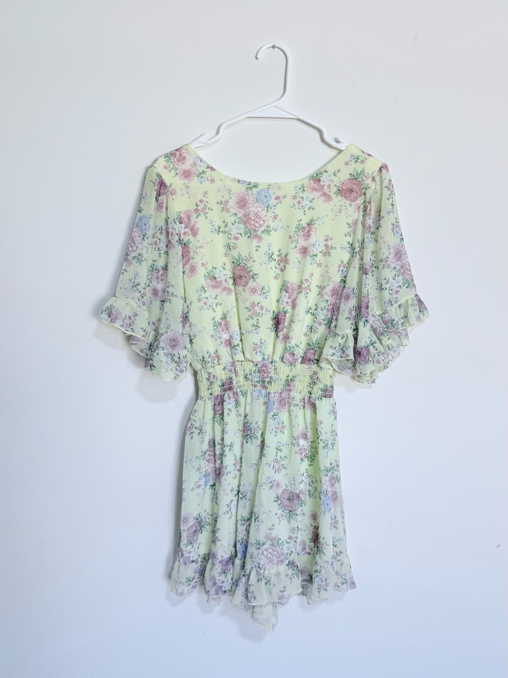 Morning Lavender Pastel Yellow Floral Flutter-Sleeve Romper